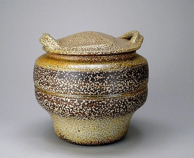 Karen Karnes Glazed Pot Artabys