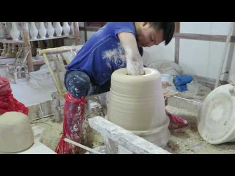 Big Pot Throwing at Royal China Pottery, Jingdezhen