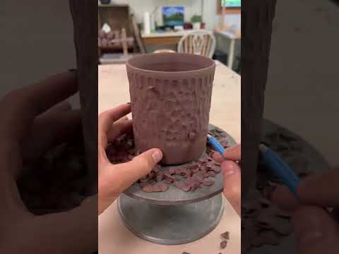 Carving texture into a mug. This time lapse represents about five minutes of carving￼