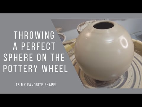 Throwing a Perfectly Shaped Sphere Pottery Vase on the Wheel