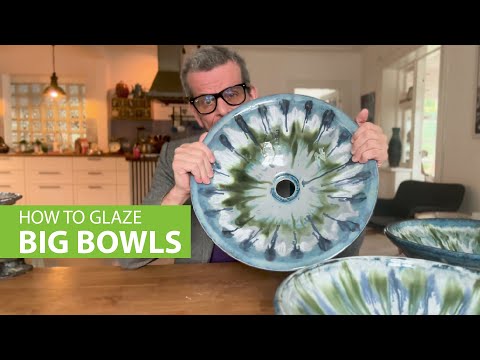 132. How to Glaze Big Bowls - with Floating Blue and Oxide Wash