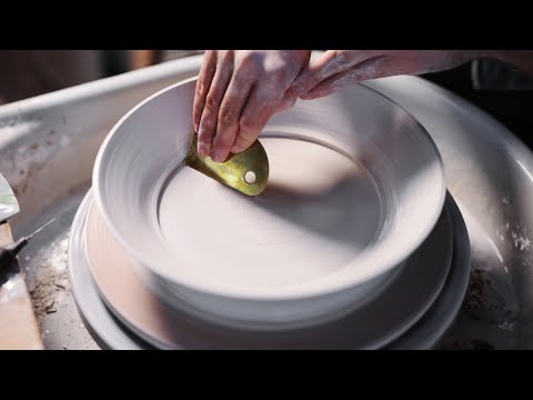 Throwing and Trimming Porcelain Plates